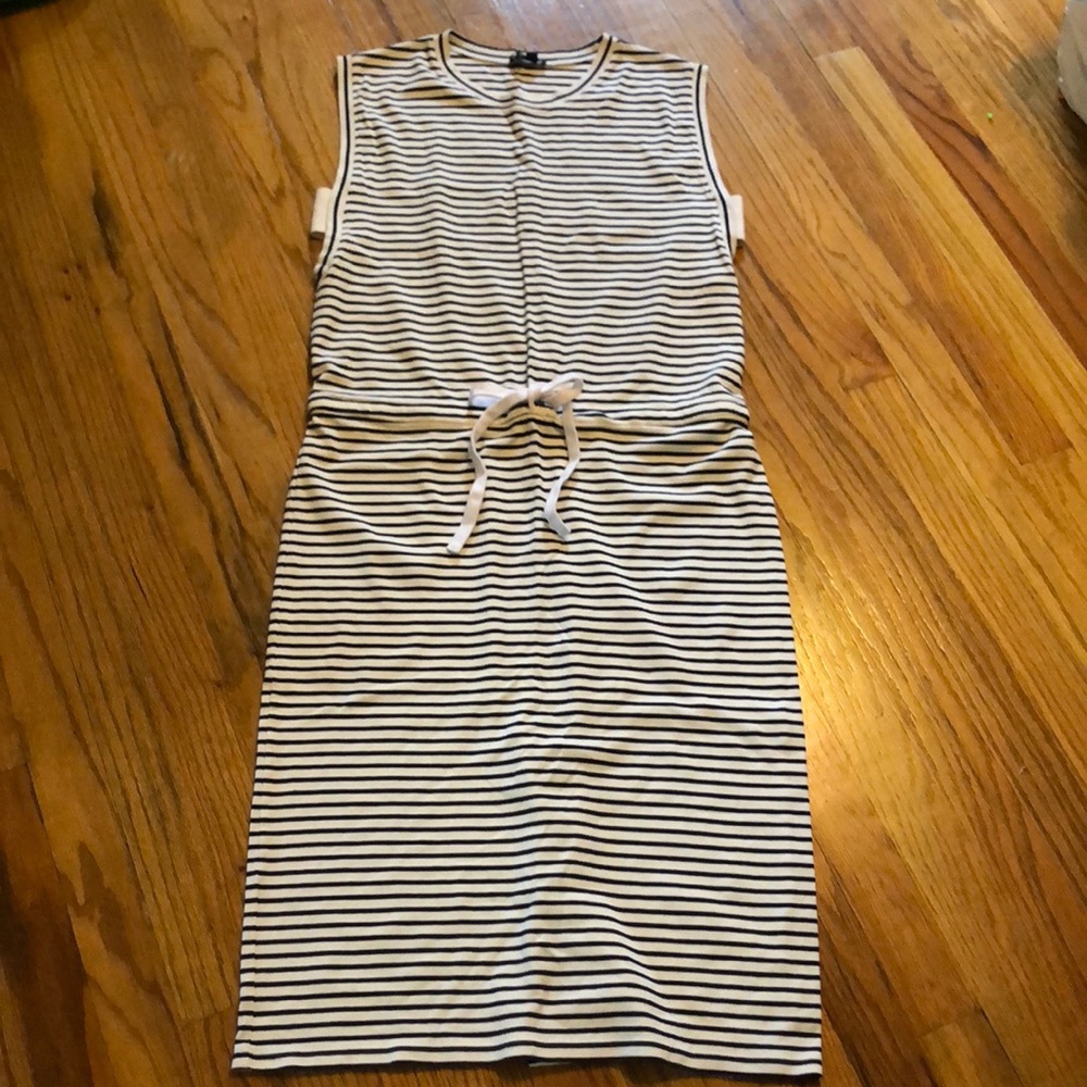 Theory - Sleeveless Maxi Dress